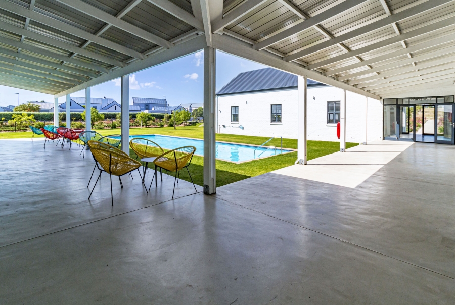 4 Bedroom Property for Sale in Aan de Wijnlanden Western Cape